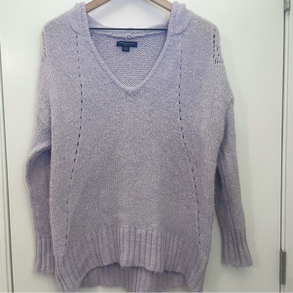 American eagle v neck sweater light purple